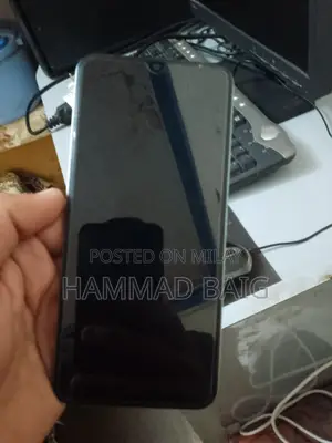 New Vivo Y22 64 GB Silver