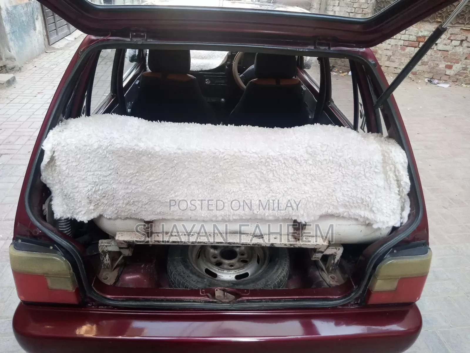 Suzuki Mehran 2004 Maroon