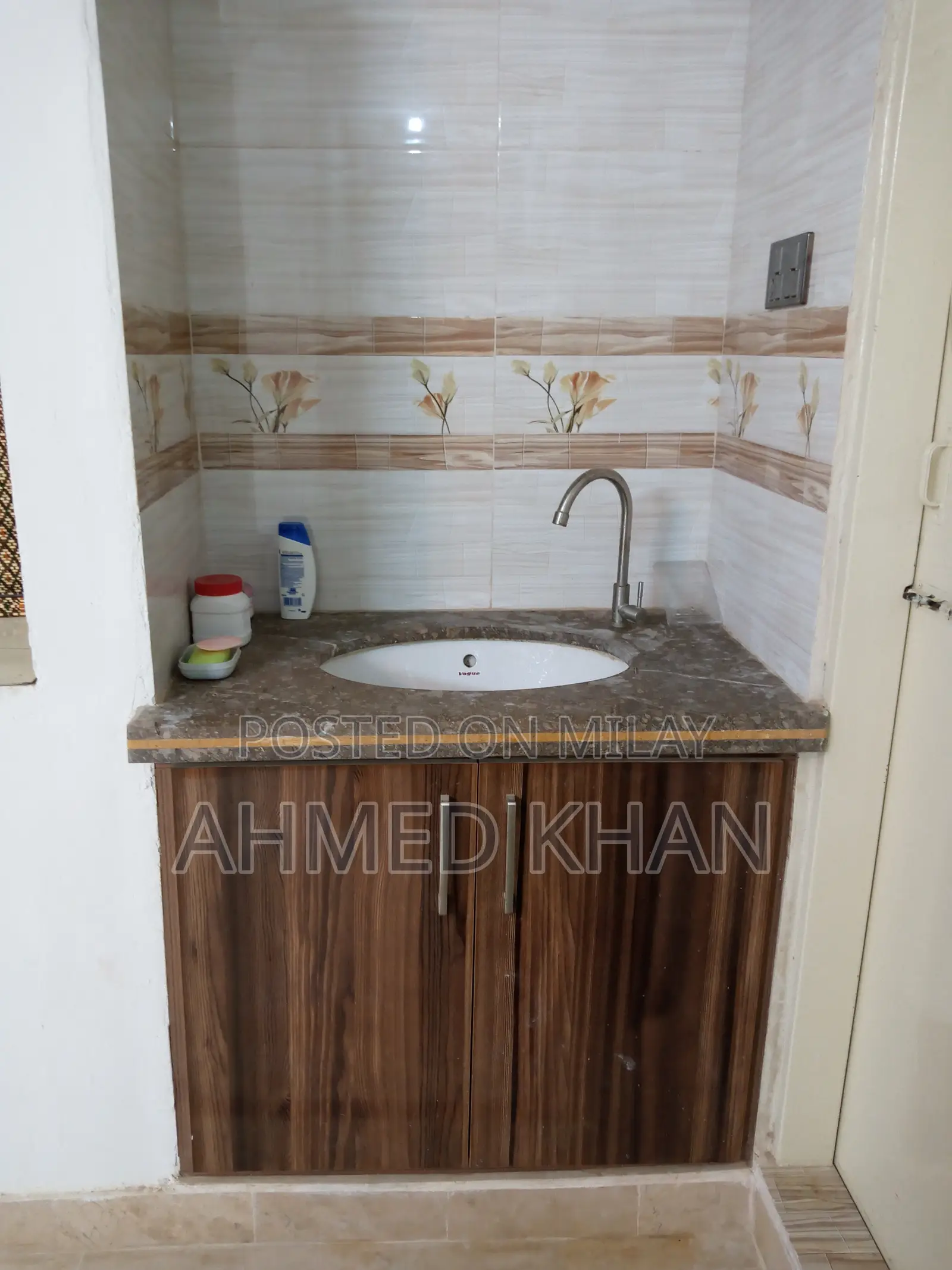 6bdrm House in Owner, Karachi for sale