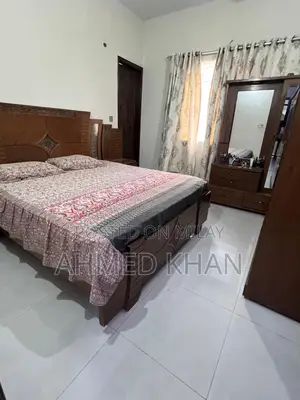 Furnished 2bdrm Apartment in Owner, Karachi for sale