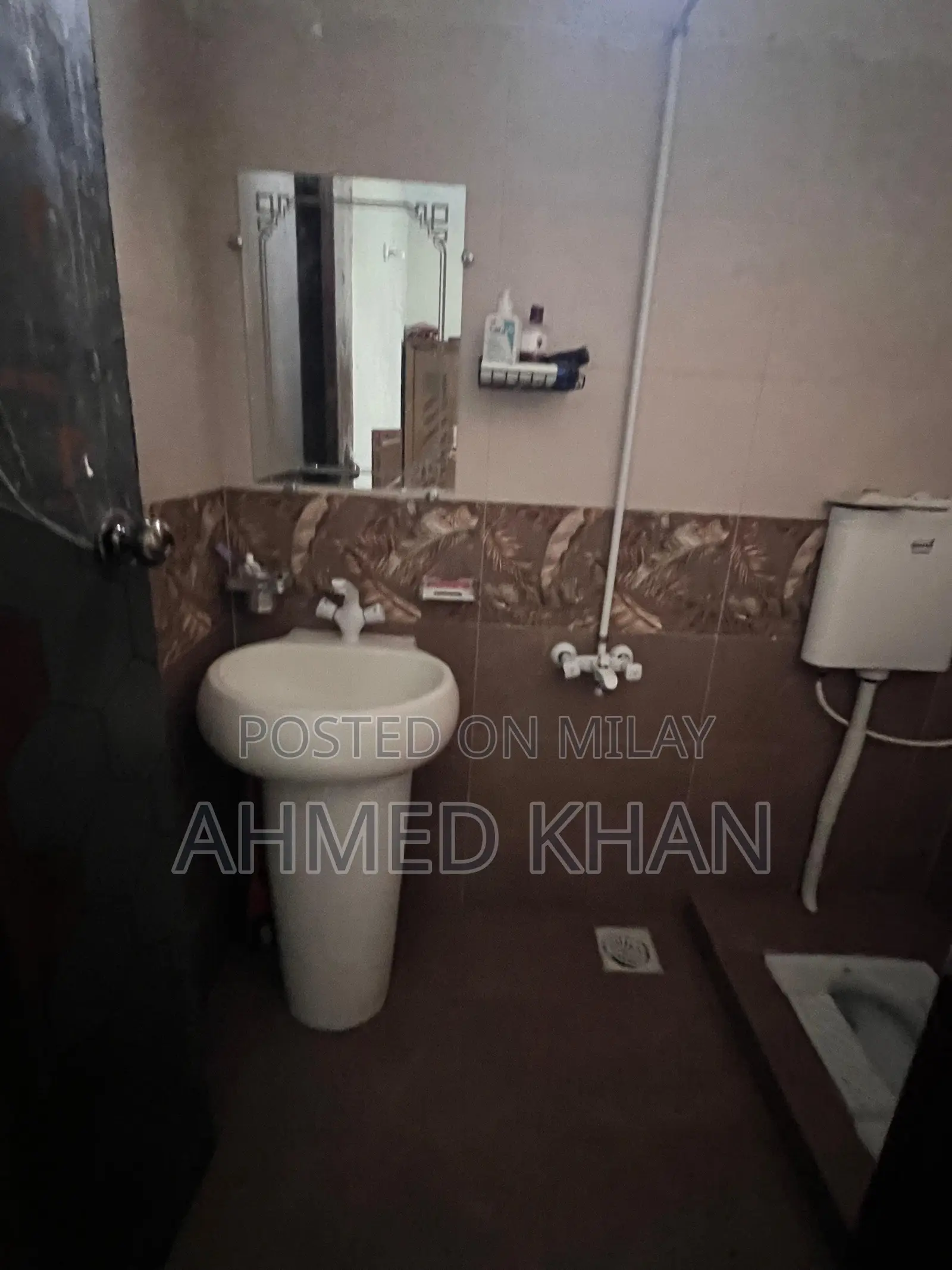 Furnished 2bdrm Apartment in Owner, Karachi for sale