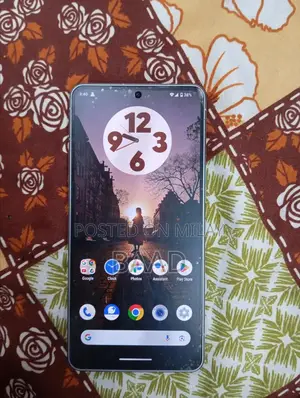 New Sharp Aquos R7 256 GB Silver