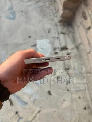 New Samsung Galaxy S24 Ultra 256 GB Gold