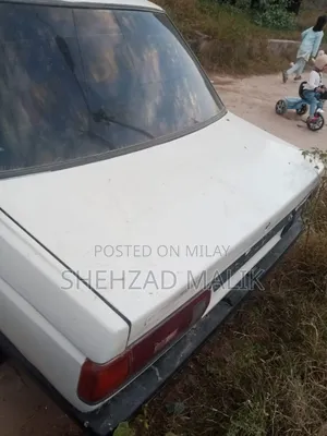 Nissan Sunny N13 Hatchback 1.7 1988 White