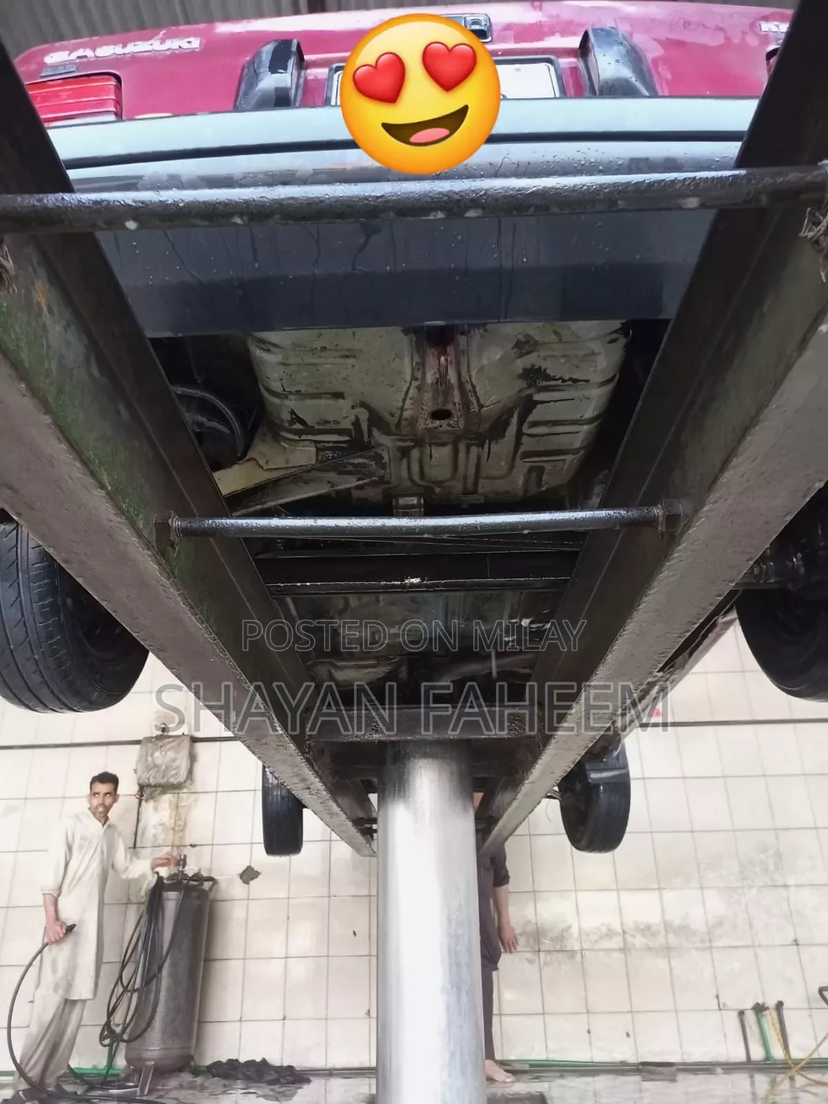 Suzuki Address 2000 Red