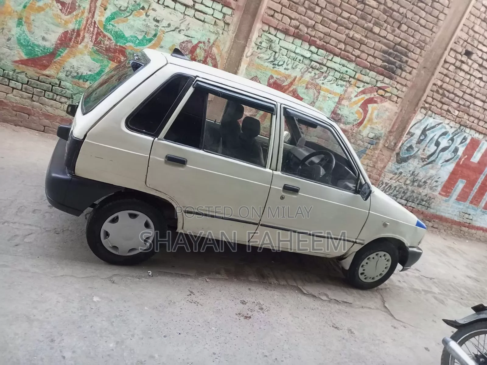Suzuki Alto 1990 White