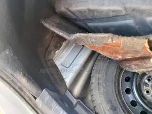 Toyota Corolla S Premium 4dr Sedan (1.8L 4cyl CVT) 2015 Silver