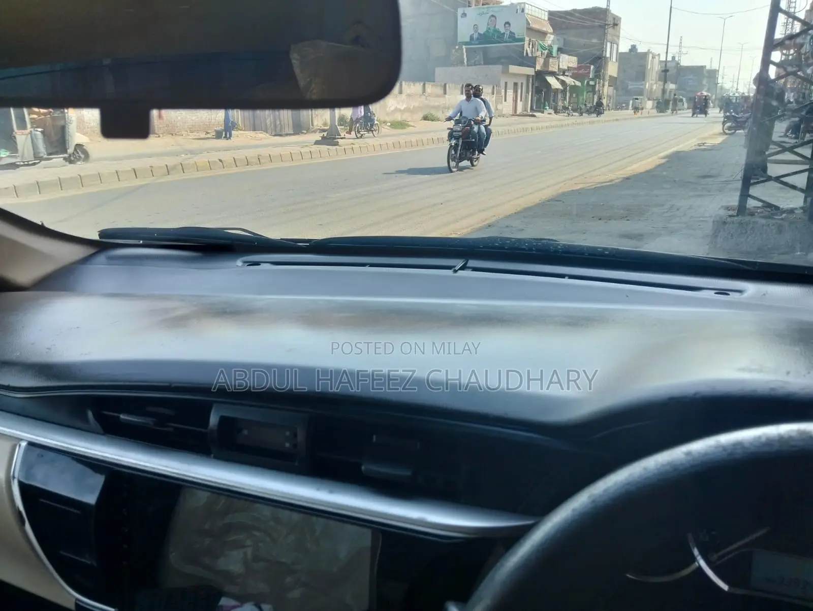 Toyota Corolla S Premium 4dr Sedan (1.8L 4cyl CVT) 2015 Silver