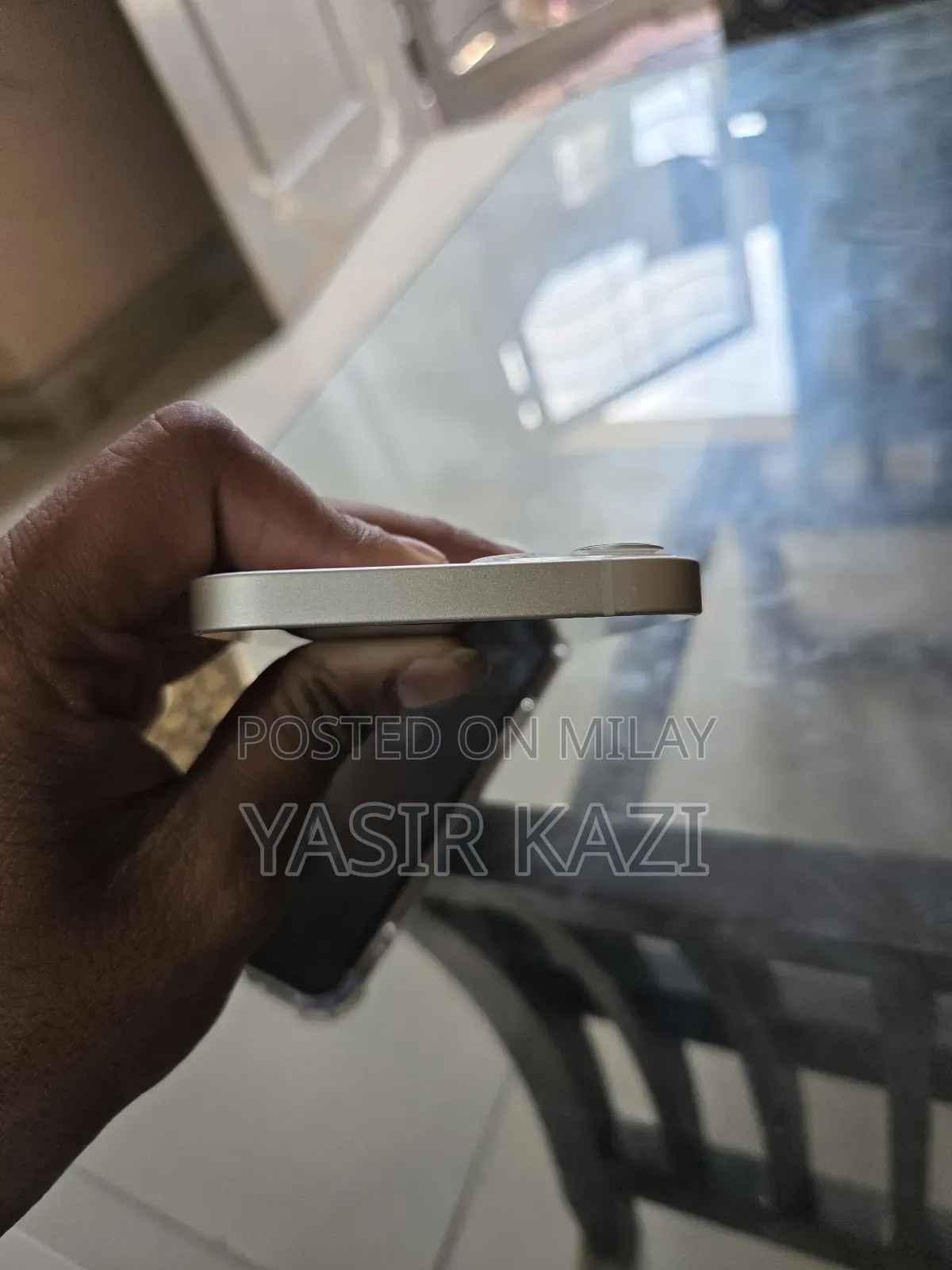 Apple iPhone 13 128 GB White