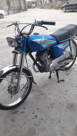 Honda 2004 Blue