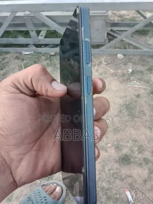 New Infinix Hot 50i 128 GB Black