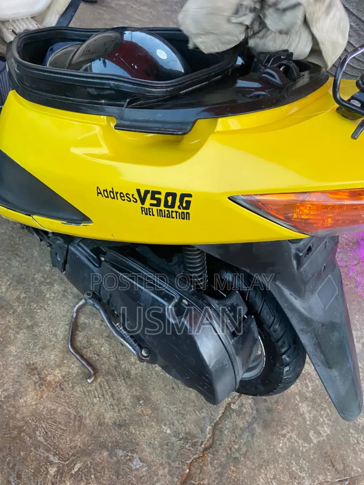Suzuki 2023 Yellow